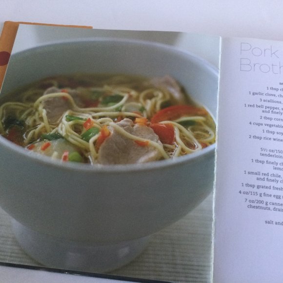 Easy One Pot Recipe Book Meat Seafood and Vegetarian Dishes - Picture 7 of 12